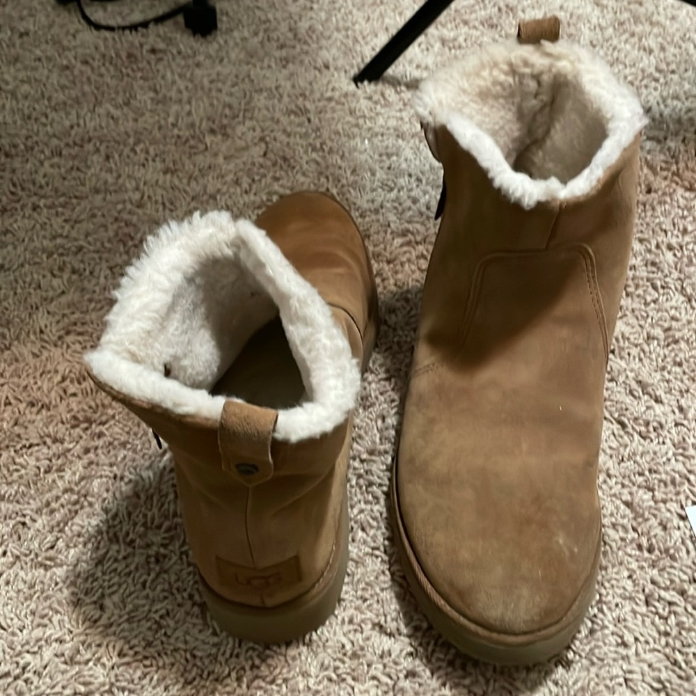 Ugg Women’s Suede Sherpa Lined Zip-Up Booties Size 11